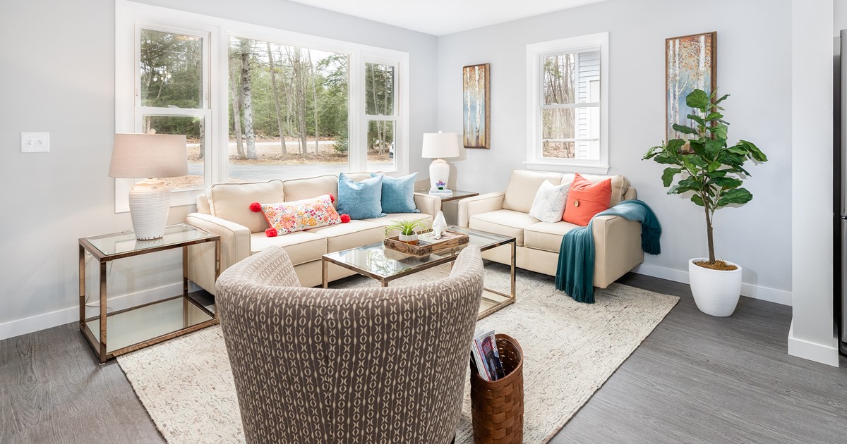 Contact Us Water's Edge Realty Group